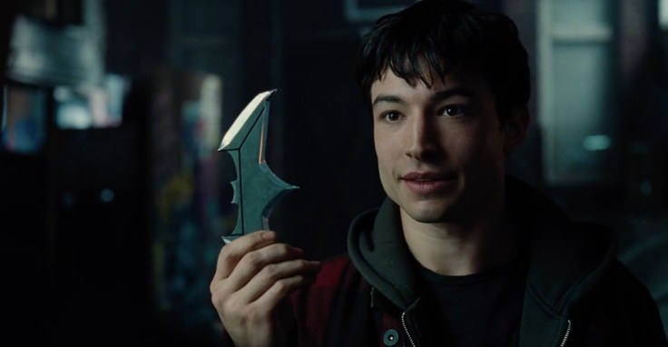 justice-league-movie-image-flash-12